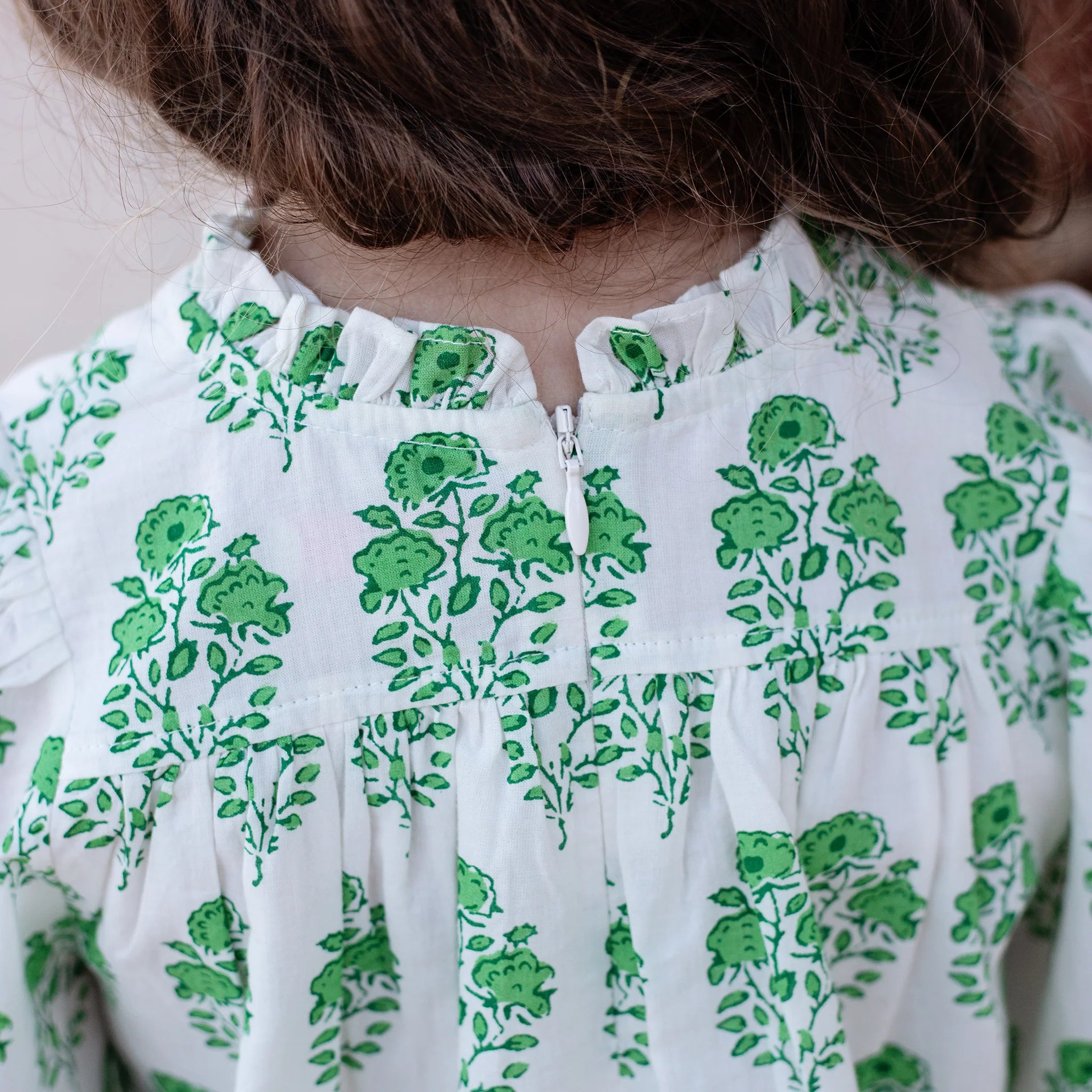 girls misha scallop 2 piece set- green starflower