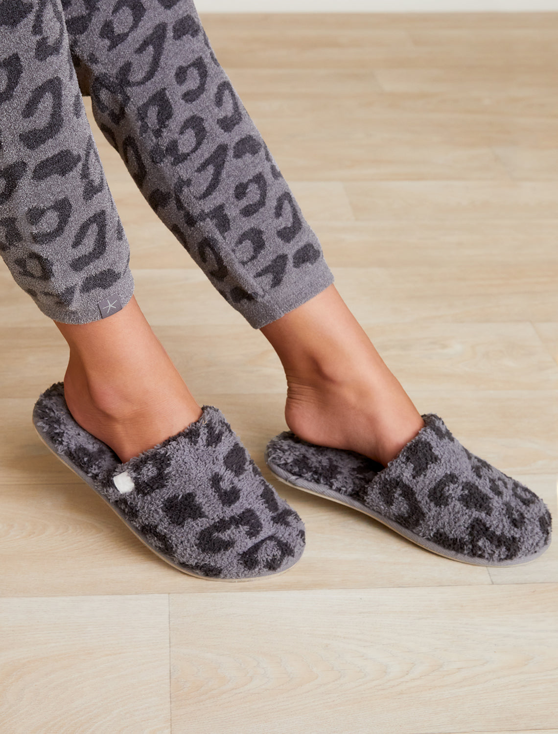 CozyChic® Youth Barefoot in the Wild® Slipper