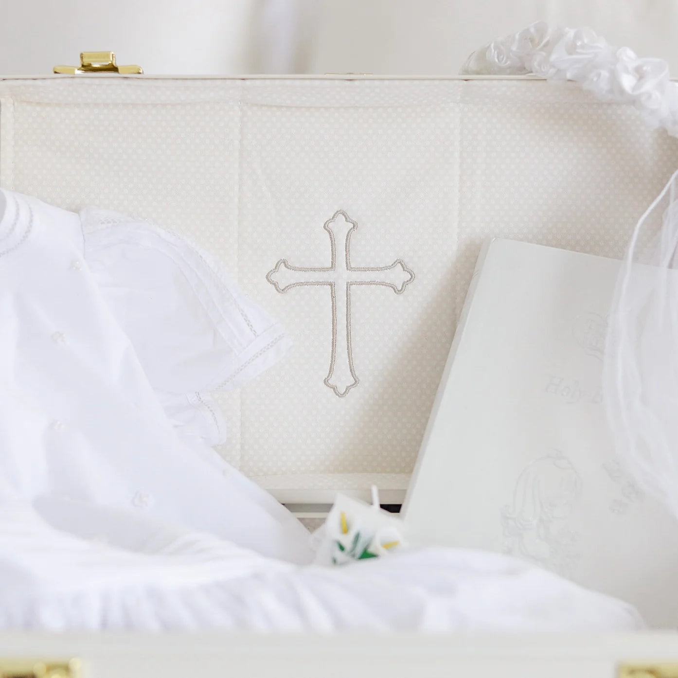 Mini Cross Trunk