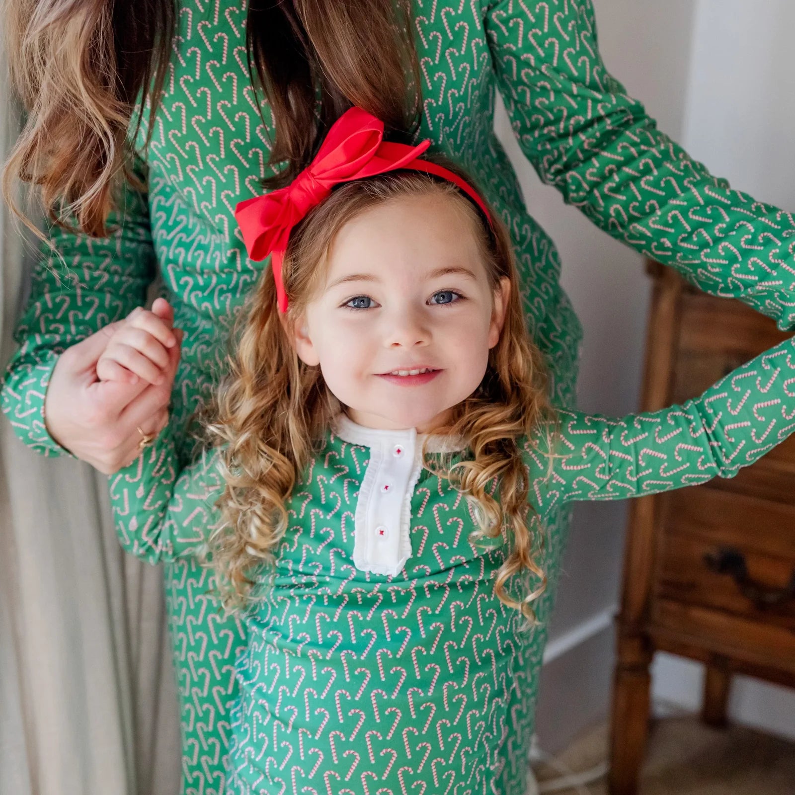 Alden Girls' Pajama Pant Set - Candy Cane Lane