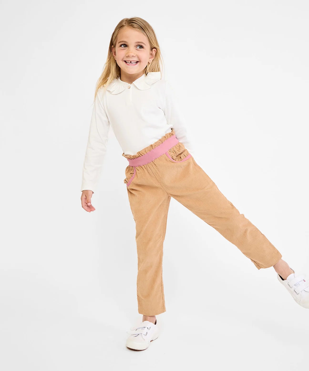 Hen T-Shirt- Vanilla Piping