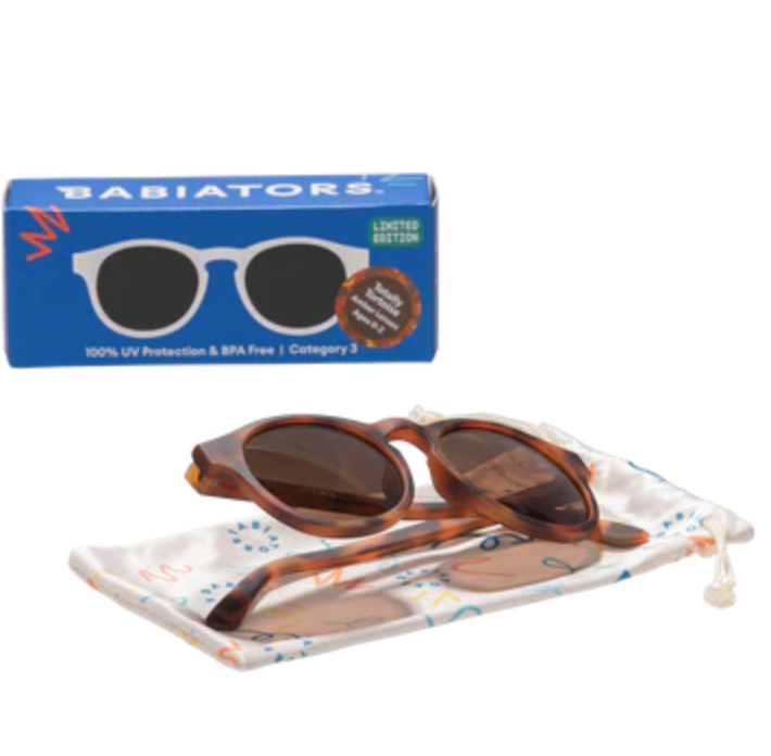 Classic Tortoise Keyhole I Amber Lenses