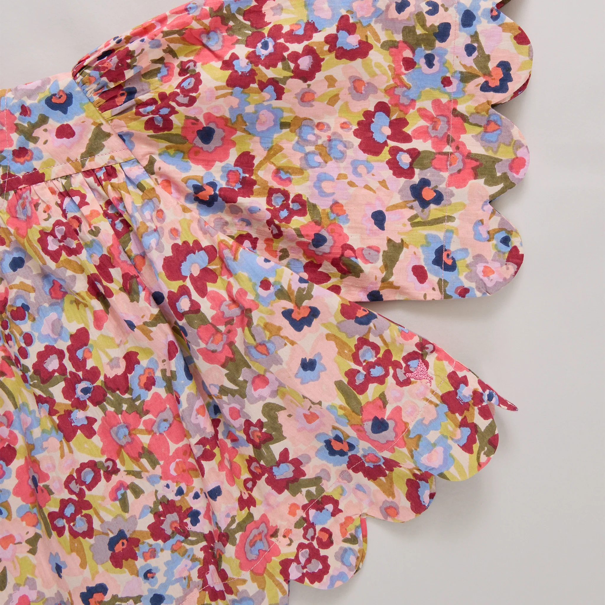 girls scallop misha top- burgundy sketched floral