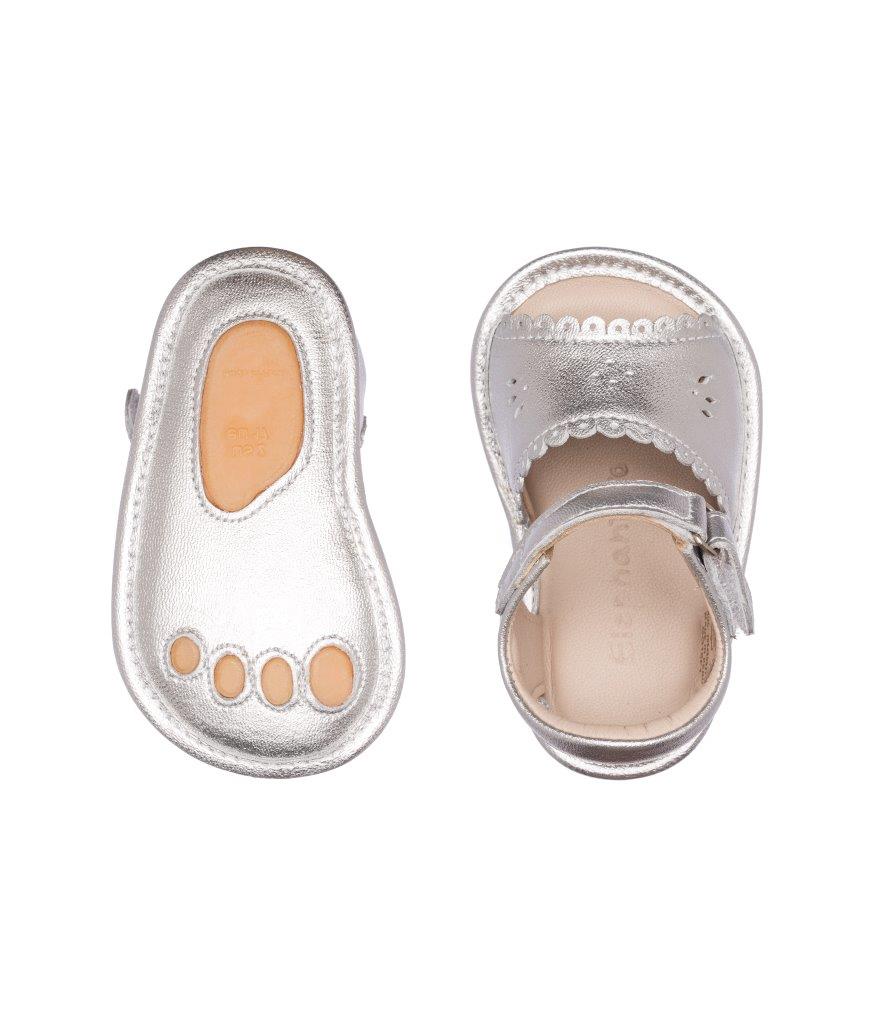 Baby Sandal w/ Scallop