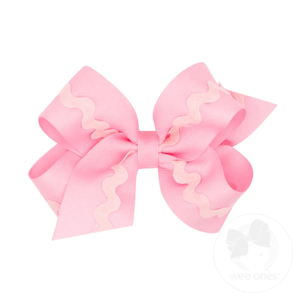 Medium Grosgrain Bow Ric-Rac Trim