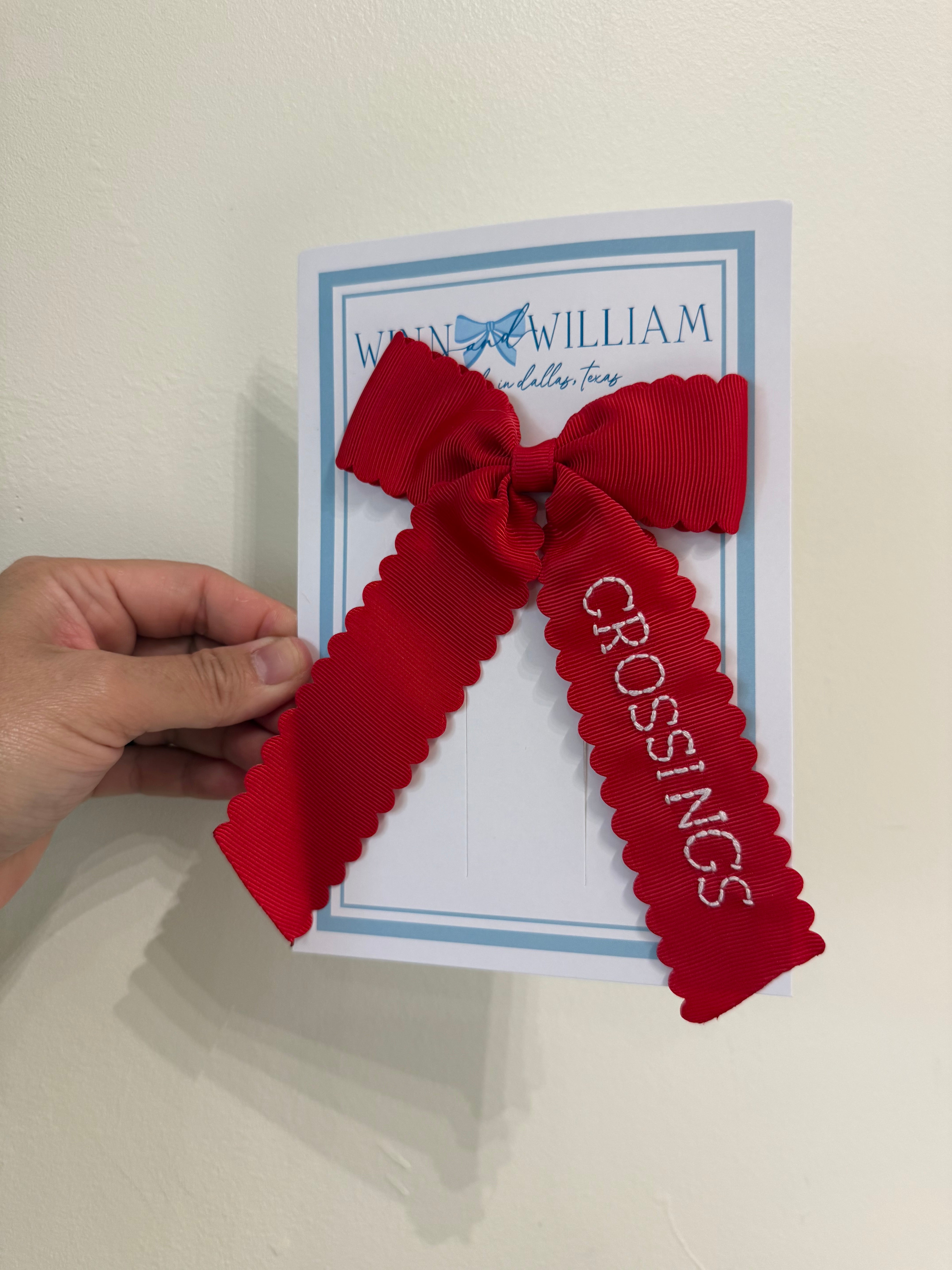 Winn & William Scalloped School Bow