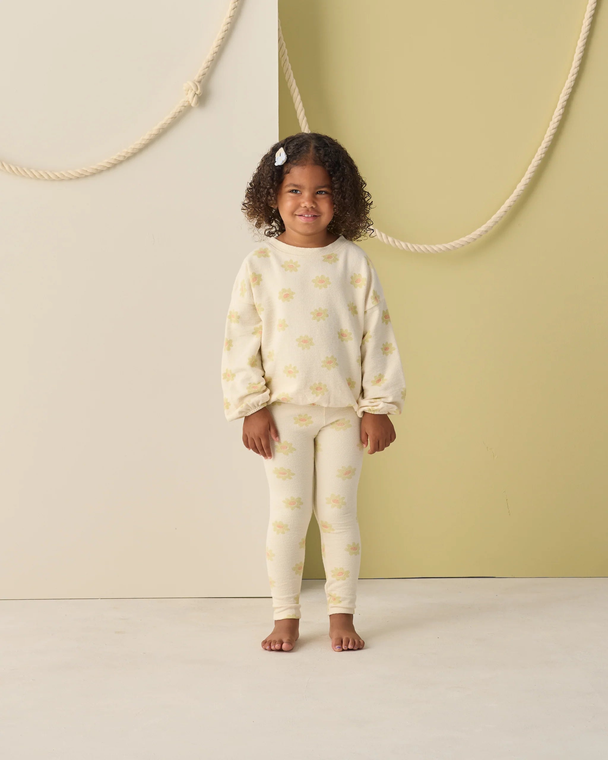 Spongey Knit Set | Yellow Daisy