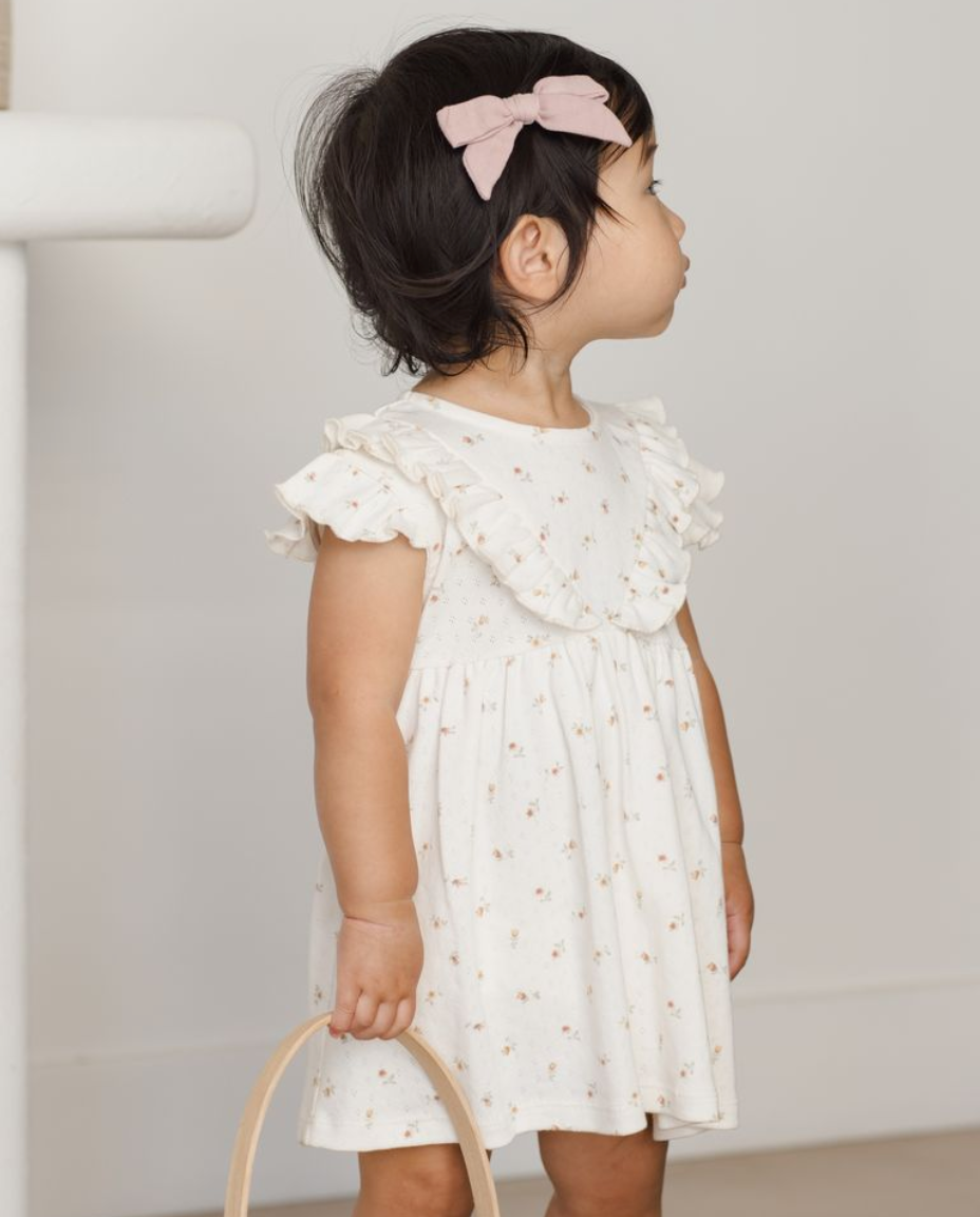 SLEEVELESS RUFFLE V DRESS | PETIT FLEUR