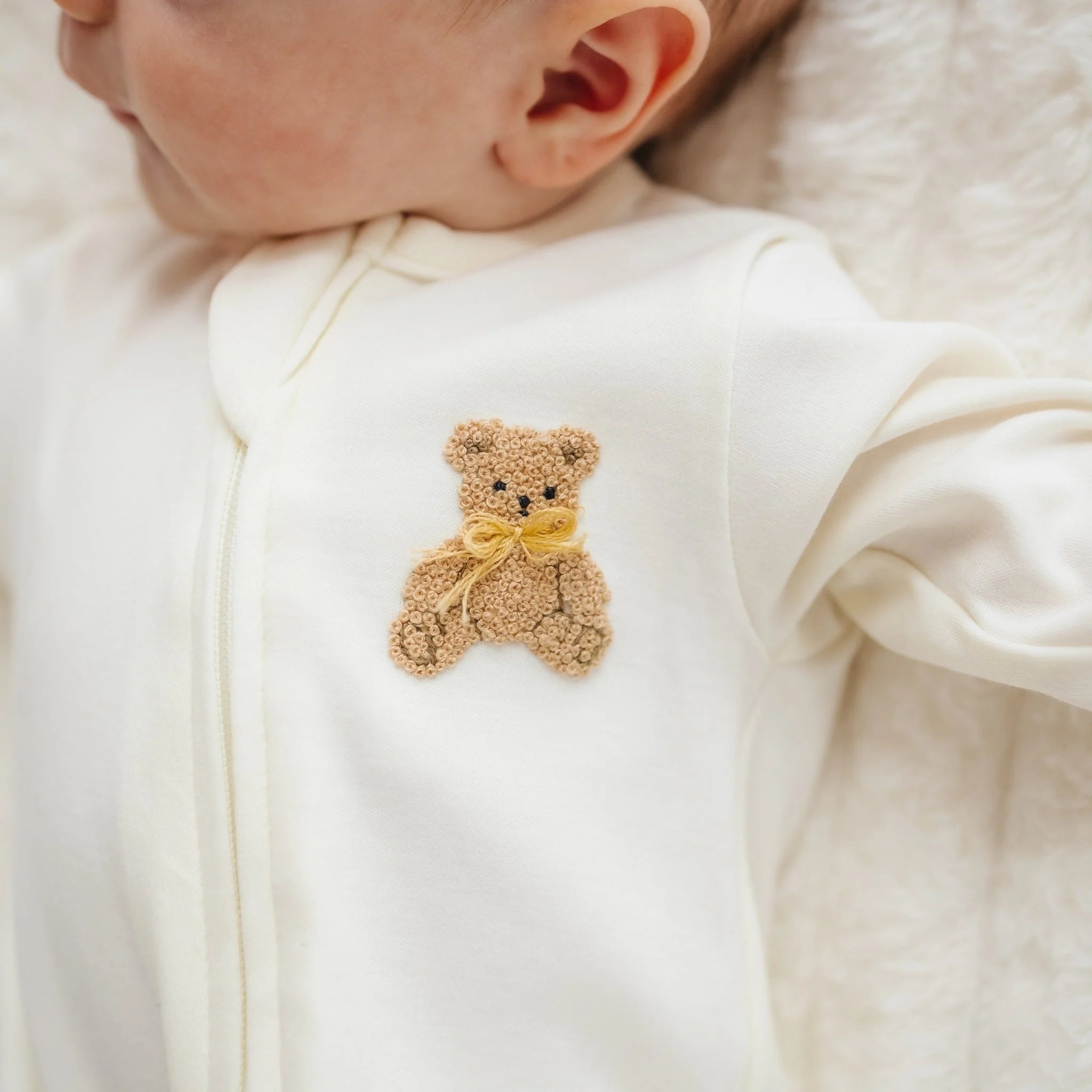 Bear Hugs Hand-Embroidered Zip Footie - Ivory