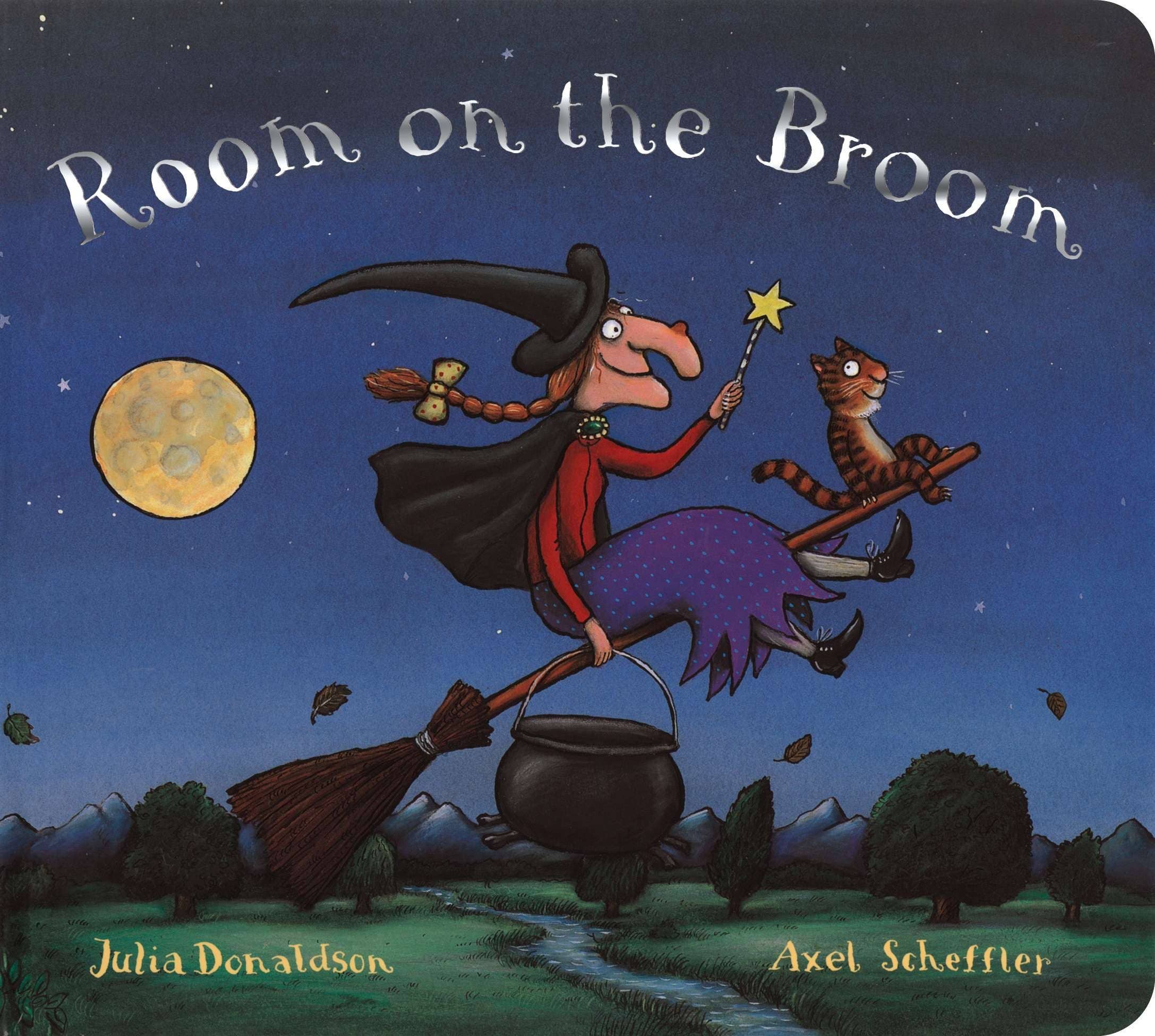Room on the Broom (Board Book)